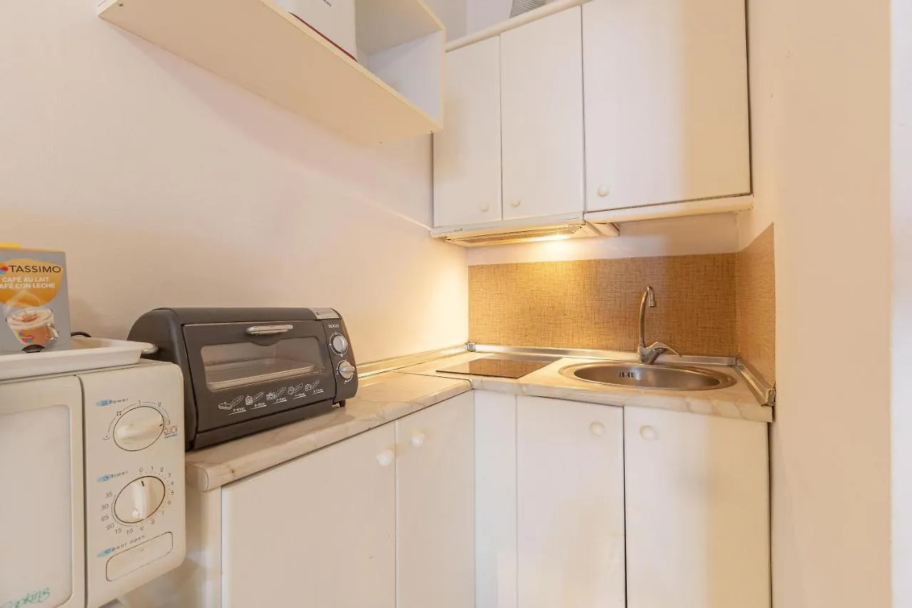 Edificio Apolo Apartment San Luis de Sabinillas 0*,  Spain