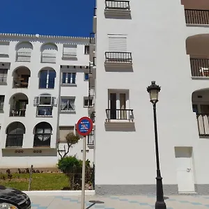 Bonito A 50 Metros De La Playa. San Luis de Sabinillas